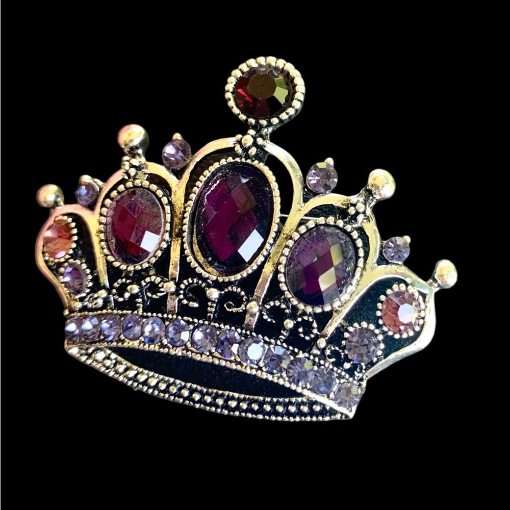 Purple Rhinestone Silver Tone Brooch - 2.25” Wide - Picture 6 of 6